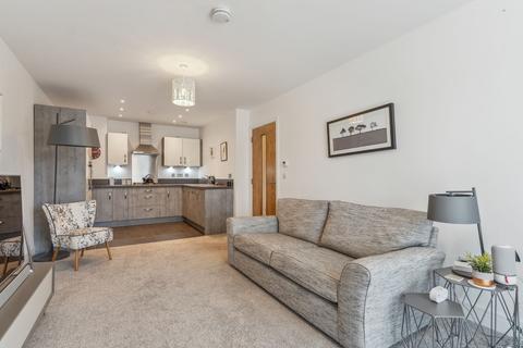 Flat 3/1, 1 Alexander Grove, Bearsden, Glasgow, G61 3EE