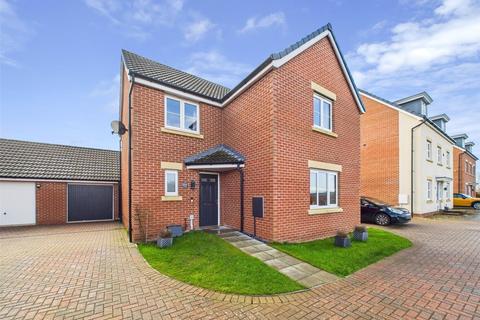 4 bedroom detached house for sale, Spinners Road, Brockworth, Gloucester, Gloucestershire, GL3