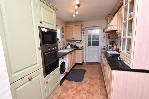 4 bedroom detached house for sale, Tonnant Way, Grimsby DN34