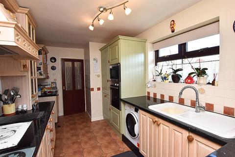 4 bedroom detached house for sale, Tonnant Way, Grimsby DN34