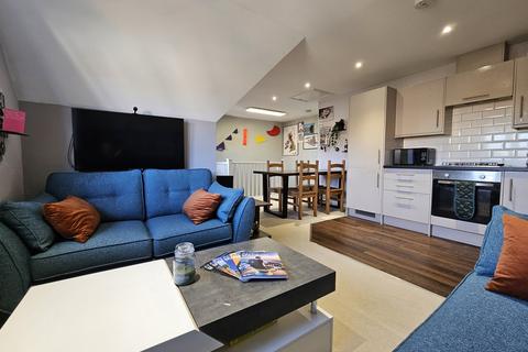 6d Fleet Road, Fleet, GU51 4QG