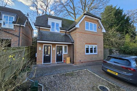 6d Fleet Road, Fleet, GU51 4QG