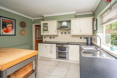 undefined, 53 Finchfield Road, Finchfield, Wolverhampton, WV3 9LQ
