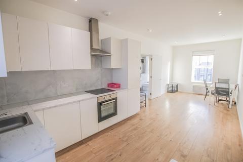 2 bedroom flat to rent, Victoria Road, Hendon, NW4