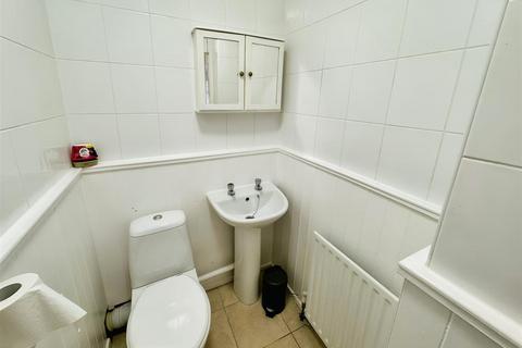 Flat 7, 2 Darwin Place, Clydebank, G81 4LE