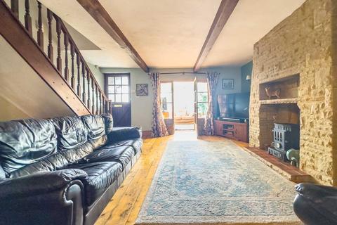 101 Edge Junction, Dewsbury, WF12 0PY