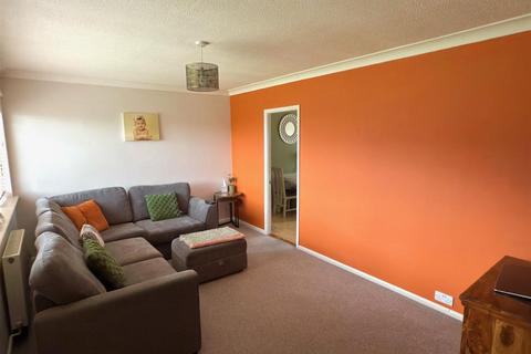 3 bedroom semi-detached house for sale, Brampton Grove, Oulton Broad, Lowestoft, Suffolk