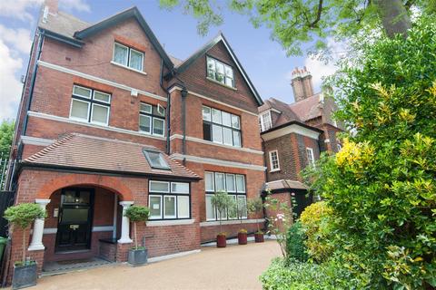 Lindfield Gardens, Hampstead NW3