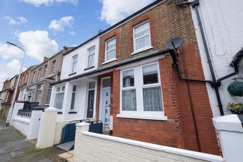 2 bedroom character property for sale, Salmestone Road, Margate, CT9