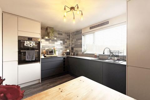 21 Wilby Close, Corby, NN17 2QS