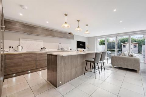 112 Mill Road, Stock, Ingatestone, CM4 9LN