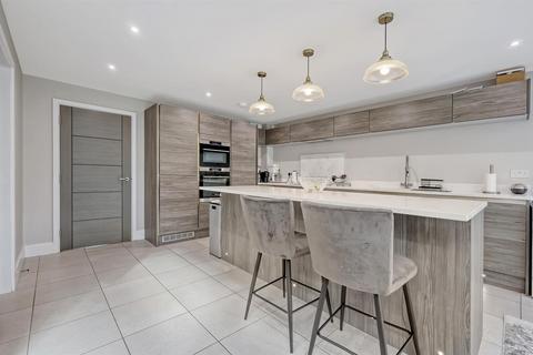 112 Mill Road, Stock, Ingatestone, CM4 9LN