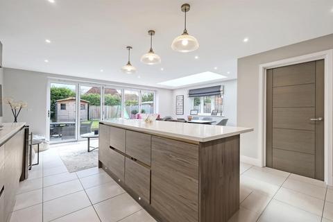 112 Mill Road, Stock, Ingatestone, CM4 9LN