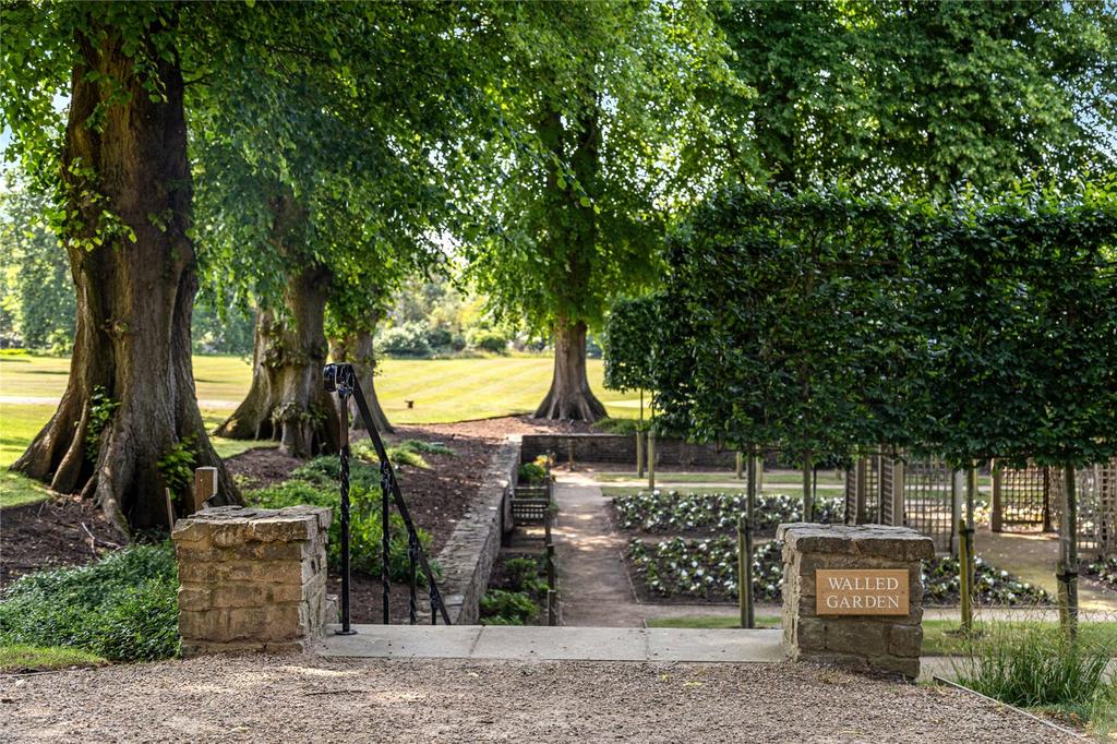 Walled Garden