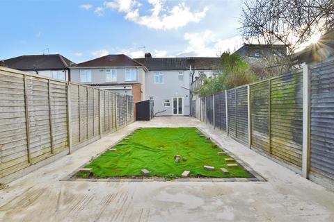 2 bedroom terraced house for sale, Littleport Spur, Slough