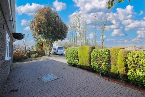 3 bedroom detached bungalow for sale, Pentwyn, Radyr, Cardiff