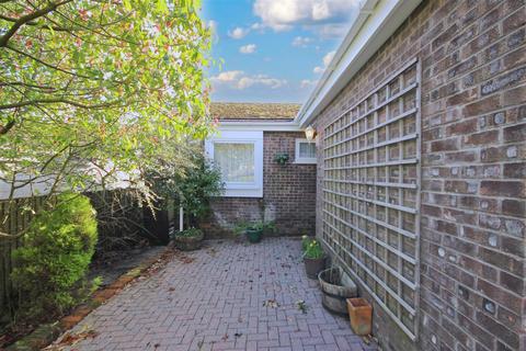 3 bedroom detached bungalow for sale, Pentwyn, Radyr, Cardiff