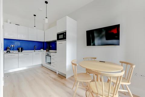 1 bedroom apartment to rent, Cornell Square, Nine Elms, London, SW8