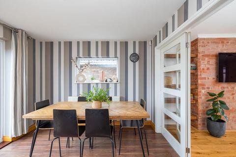573 Wells Road, Bristol, BS14 9BA