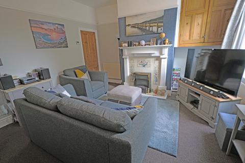 3 bedroom terraced house for sale, Queen Street, Barnoldswick, BB18