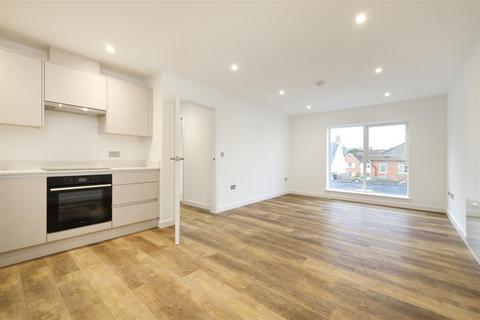 2 bedroom apartment for sale, CENTRAL DORKING, RH4