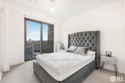 2 bedroom flat for sale, Western Gateway London E16