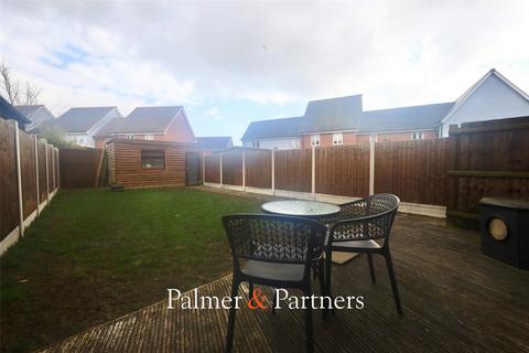 4 bedroom link detached house for sale, Legerton Drive, Clacton-on-Sea, Essex, CO16