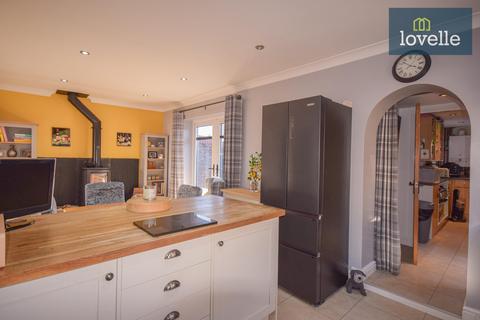 3 bedroom semi-detached house for sale, Monks Dyke Road, Louth LN11