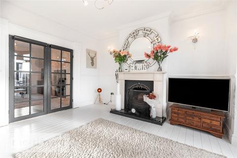 213 Revidge Road, Blackburn, BB2 6DT