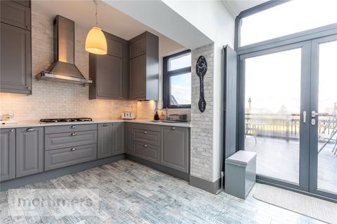 213 Revidge Road, Blackburn, BB2 6DT
