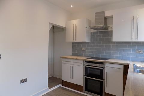 3 bedroom terraced house to rent, Plymouth Road, Sheffield S7