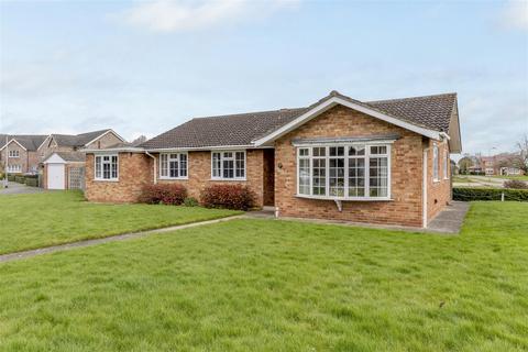 3 bedroom detached bungalow for sale, Somersby Way, Boston