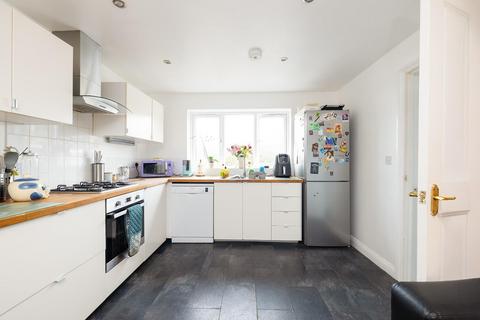 3 Dram Lane, Bristol, BS5 8HD