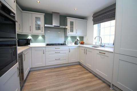 14 Clover Road, Thornbury, Bristol, BS35 1AS