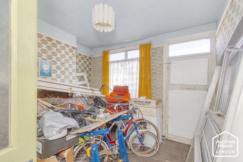 136 Aldermans Green Road, Coventry, CV2 1PP