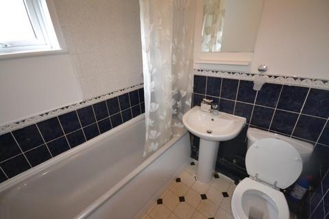 1 bedroom flat to rent, Dyne Road, London, NW6