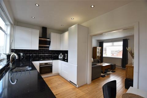 25 Brandon Crescent, Shaw, Oldham, OL2 7YB