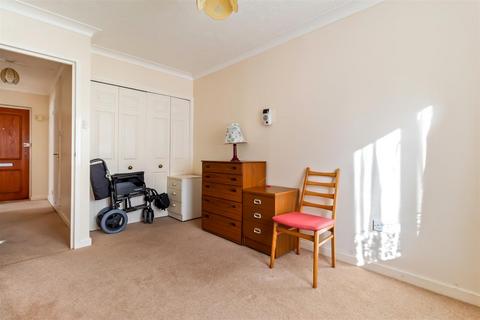 2 bedroom retirement property for sale, Gratwicke Road, Worthing