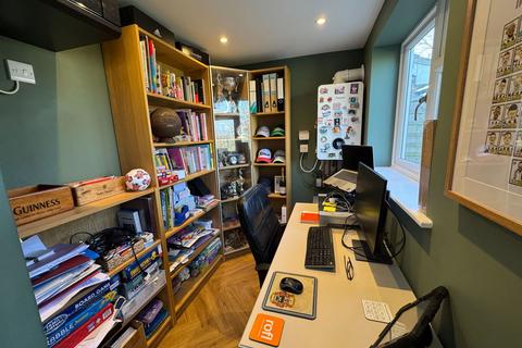 34 Courthouse Close, Winslow, Buckingham, MK18 3QH