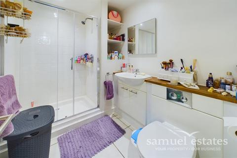 Flat 5, Prospect House, 4 Chapter Way, London, SW19 2RZ