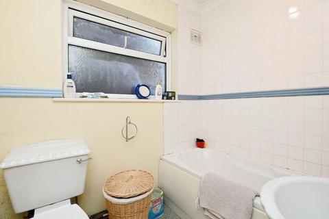 29 Elm Road, Aveley, South Ockendon, RM15 4SX