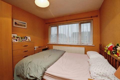 29 Elm Road, Aveley, South Ockendon, RM15 4SX