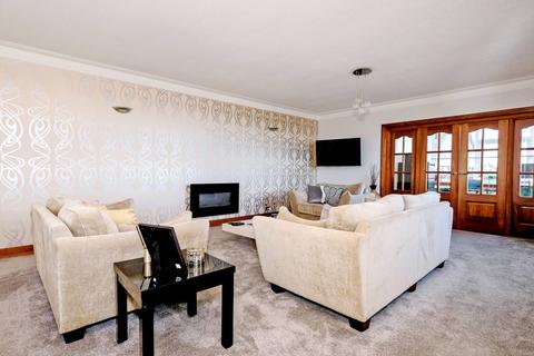 17 Moray Street, Macduff, AB44 1ST