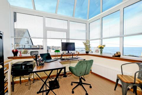 17 Moray Street, Macduff, AB44 1ST