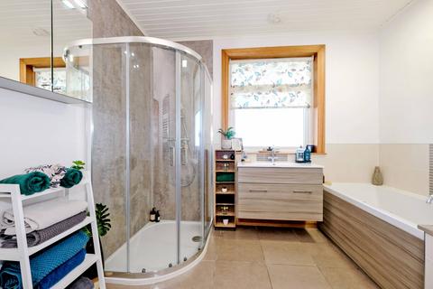 17 Moray Street, Macduff, AB44 1ST