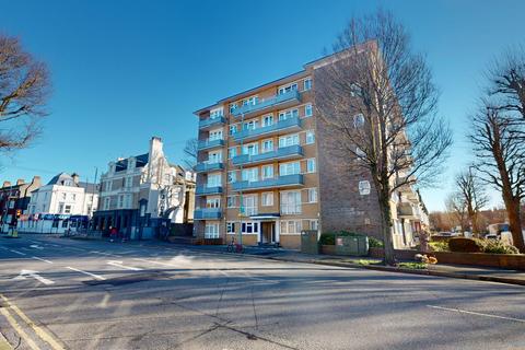 1 bedroom flat for sale, Hove Street, Hove, BN3