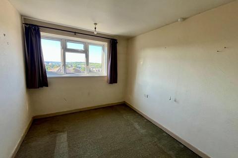 3 bedroom maisonette for sale, Shipwrights Avenue, Chatham, Kent