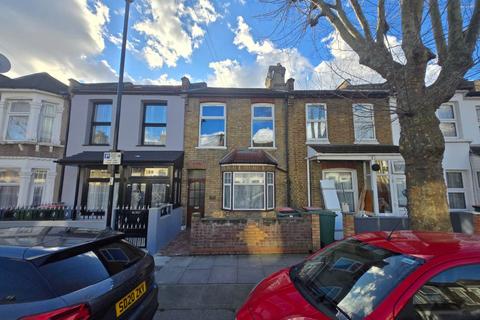 Third Avenue, Manor Park, E12 6DT