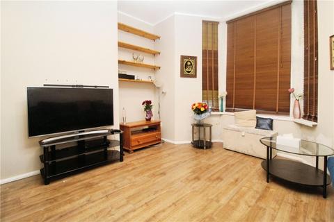 2 bedroom apartment to rent, Oakfield Road, Croydon, CR0