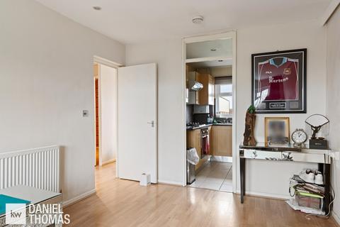 1 bedroom apartment for sale, Badburgham Court, Waltham Abbey, Essex